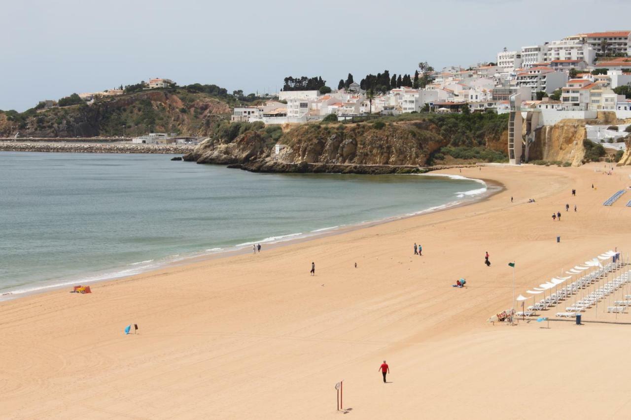 Apartamento 5 Minutes Walk From The Beach Albufeira Exterior foto